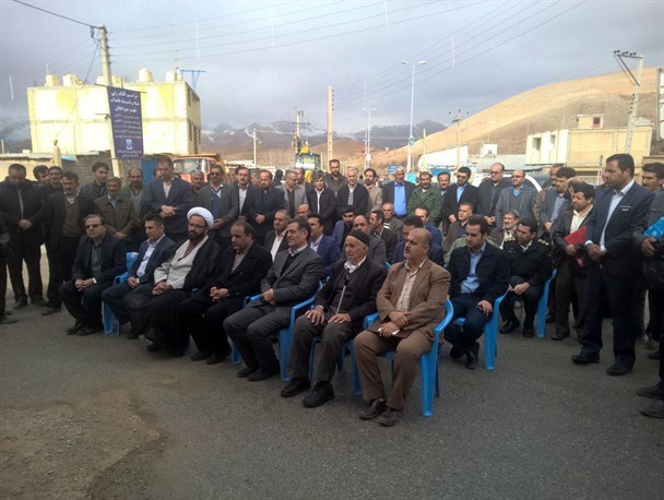 کلنگ شبکه و تاسیسات فاضلاب شهر سورشجان شهرستان شهرکرد بر زمین خورد