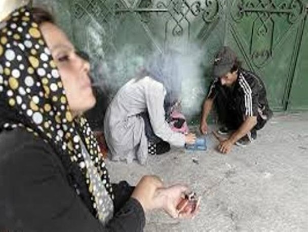 دستگیری 150 قاچاقچیان عمده فروش مواد مخدر / آمار معتادان متجاهر زن اندک است