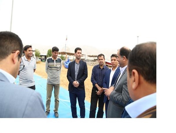فرماندار کنگان از شرکت تفریحات دریایی رعد بازدید کرد