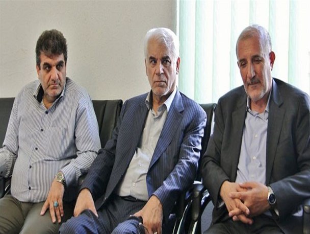 فرار از پاسخگویی به سبک دفتر سه نماینده البرز/ از درخواست فکس سوال تا توجیه عدم پاسخگویی به بهانه سختی کار آقایان در مجلس!