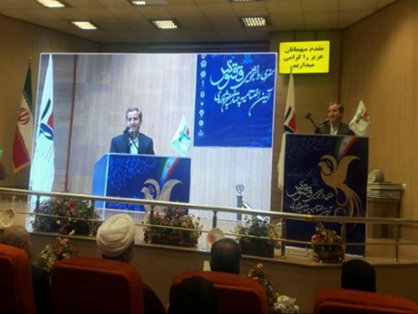 هنرمندان باید با ابزار هنر اسلام ناب را به عالمیان بشناسانند