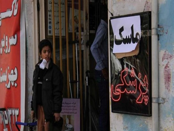 برخورد جدی با سودجویان بازار ماسک در مرکز مازندران/طرح نظارت بر بازار شب عید در حال انجام است