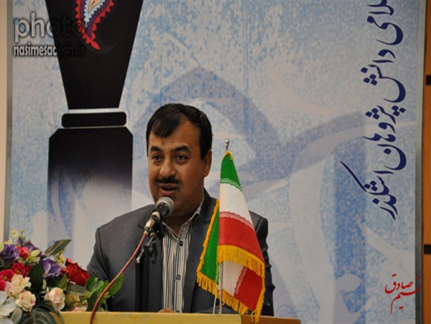 تک صدایی و«کوبیدن بر طبل تفرقه» مانع پیشرفت اشکذر