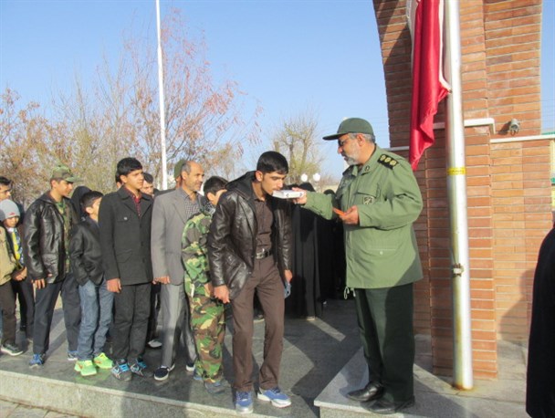 کاروان خانوادگی راهیان نور از فراهان به کربلای ایران اعزام شدند/ امکان زیارت نیابتی راهیان نور
