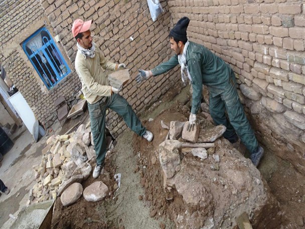 تکریم خانواده شهدا از غفلت مسئولین تا همت دانشجویان جهادگر