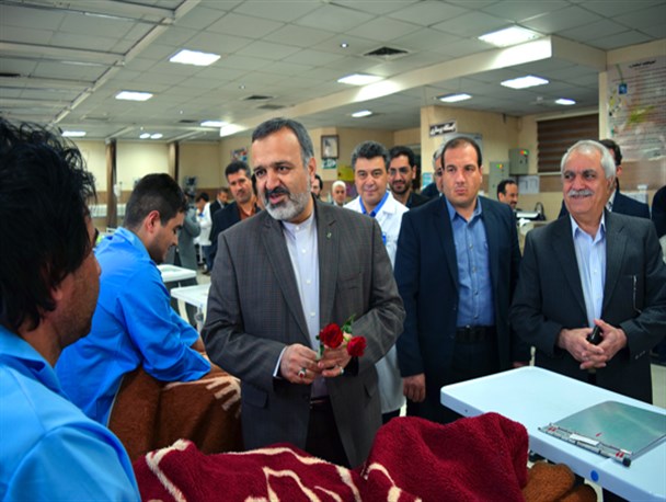 بازدید استاندار خراسان رضوی از اورژانس‌ بیمارستان‌های قائم(عج) و شهید کامیاب