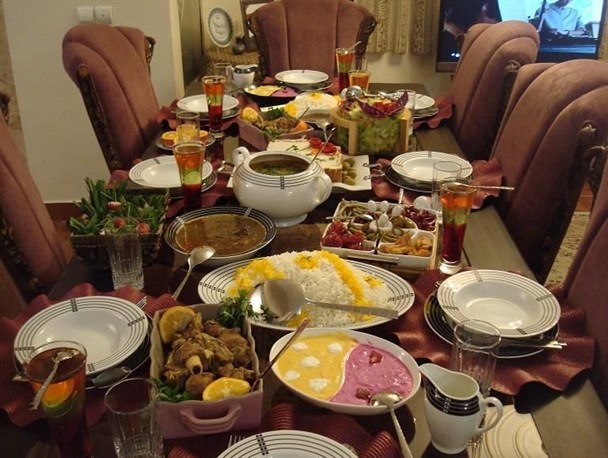 مهمانی های نوروز با چاشنی تجمل و اسراف/وقتی چشم و هم چشمی زندگی را سخت می کند