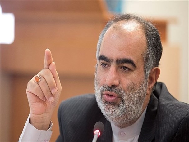 کلامی چند با آنانکه خیلی می فهمند /  تحلیلی بر همنوایی “آشنا” و “آمد” در تحریف یک واقعیت