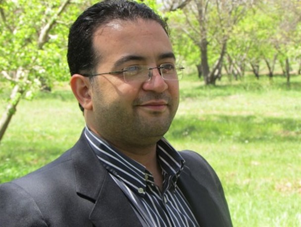 توزیع و عرضه نهال های گواهی شده شهرستان خرم دره /از خرید هر گونه نهال غیر استاندارد در حاشیه خیابانها خودداری کنند