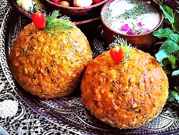 غذاهای سنتی و بازی‌های محلیِ کهن‌شهر همدان در ایام نوروز زبانزد است