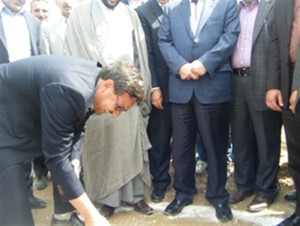 کلنگ احداث شهرک صنعتی “فیروزکوه ۲″ بر زمین زده شد