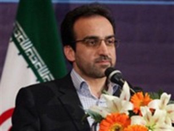 توزیع شیر، بیمه تکمیلی و چکاپ کارگران فضای شهری در شهرداری مشهد انجام می‌شود