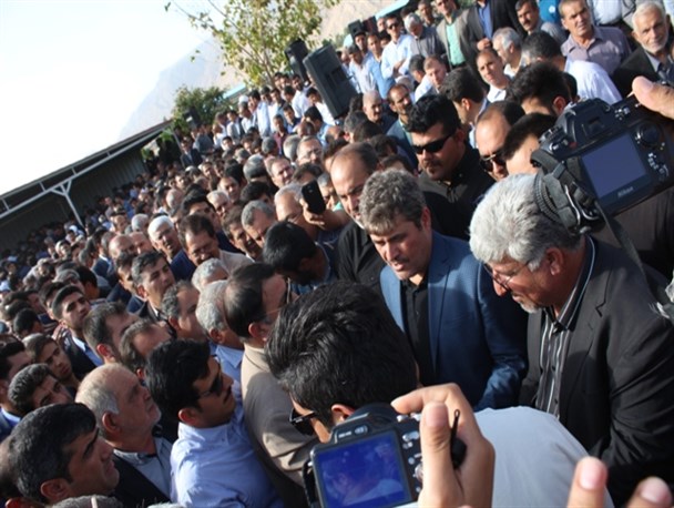 تصاویر/تشییع پیکر مرحوم تاجگردون درگچساران