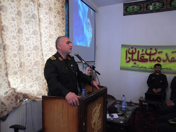 باید کسانی وارد بدنه نظام شوند که دارای تفکر بسیجی باشند