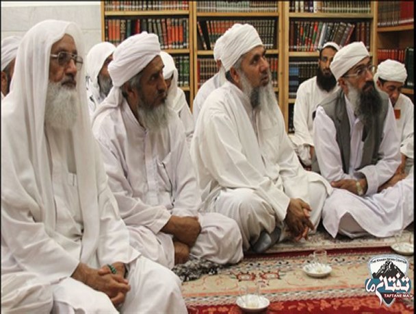 عاملان تیراندازی به سمت ماموران انتظامی خاش نوکران استکبار جهانی هستند/ شهادت ماموران ناشی از عصبانیت استکبار جهانی از عزم و تلاش نیروی انتظامی جهت برقراری امنیت است/ دشمن با پیشرفت و توسعه استان مشکل دارد
