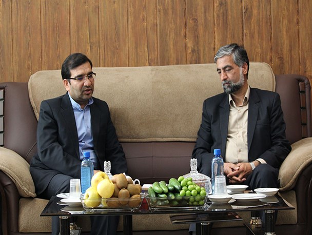 فضای تنها کتابخانه عمومی خلیل آباد نیازمند بازنگری است