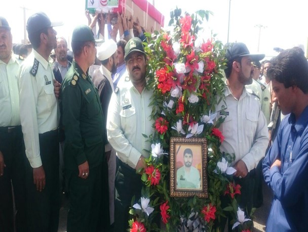 پیکر مطهر شهید منوچهر جویینی در زادگاهش تشییع و خاکسپاری شد