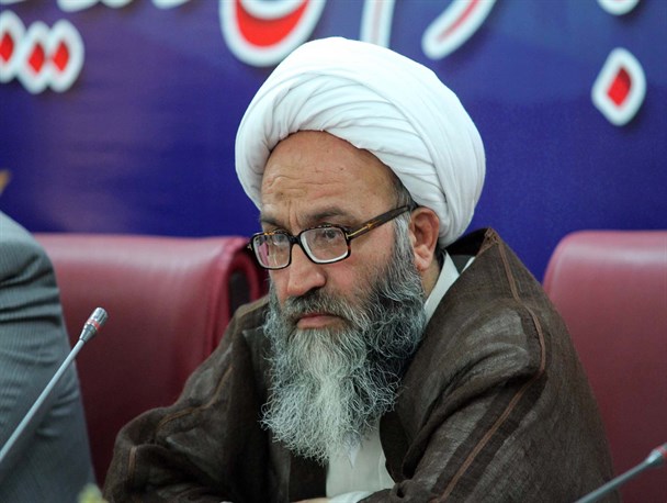 مردم در مرحله دوم انتخابات شرکت و به لیست نامزدهای انقلابی و ارزشی رای دهند