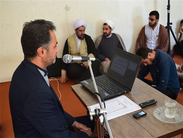 نهضت روشنگری هادیان سیاسی در سپیدان برگزار شد