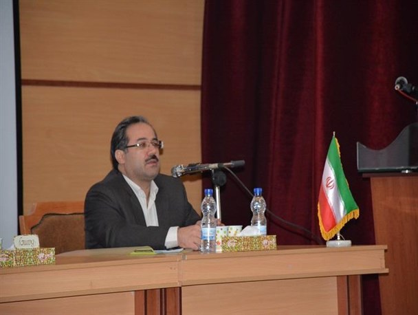 مدارس خالی از دانش‌آموز، نتیجۀ عدم توجه به نهاد خانواده‌ است