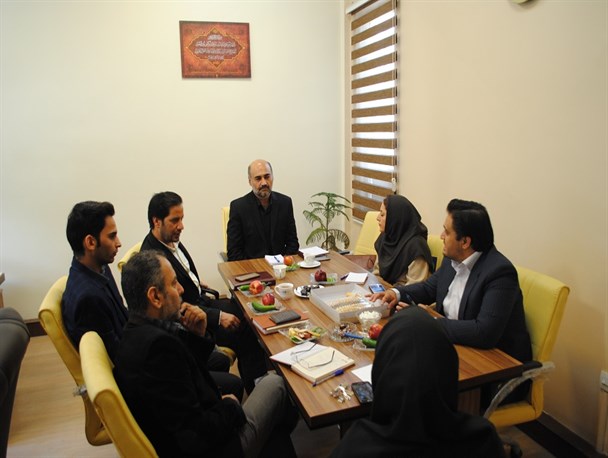 اداره فرهنگ و ارشاد اسلامی بهارستان با اصحاب رسانه همراه شد