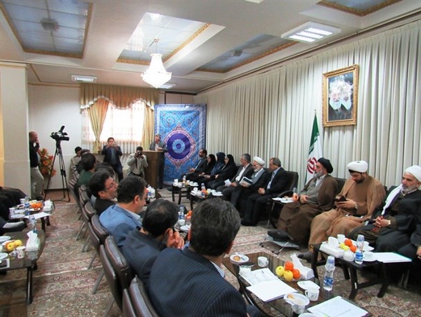 کردستان در حوزه زیرساخت‌های فرهنگی عقب است/ امکانات فرهنگی ما در این استان حتی در سطح معمولی ارزیابی نمی‌شود