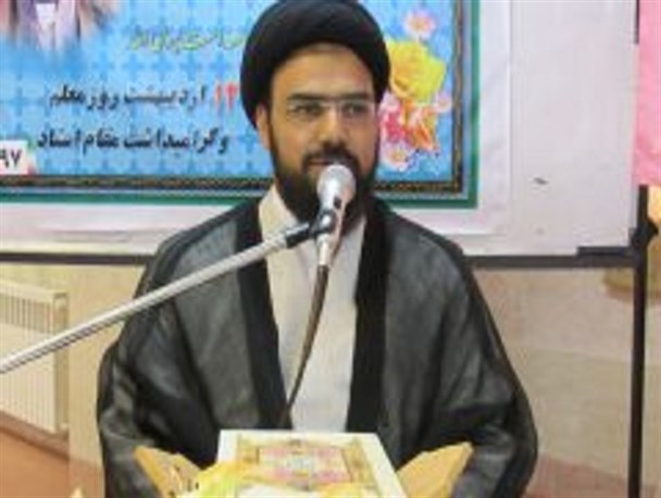 شهید مطهری معلم انقلاب اسلامی است