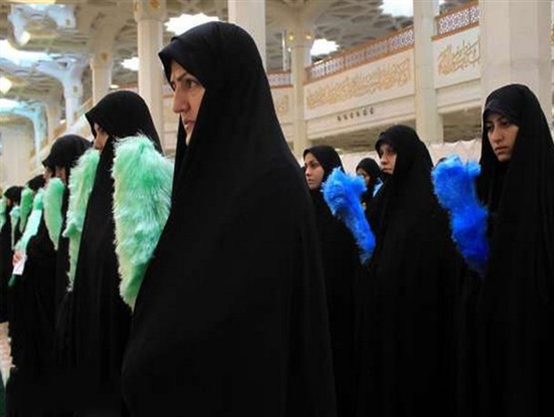 اولین مجموعه شعر رضوی یزد در جشنواره «زنان آفتاب» رونمایی می شود