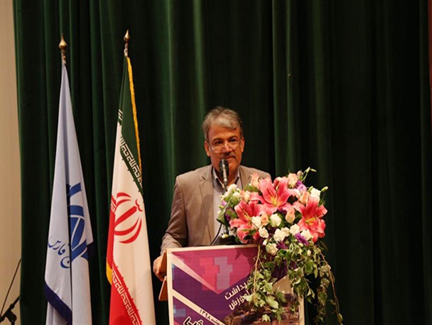 توسعه کارآفرینی و پرورش دانش آموختگان با کیفیت از اولویت های دانشگاه خلیج فارس است