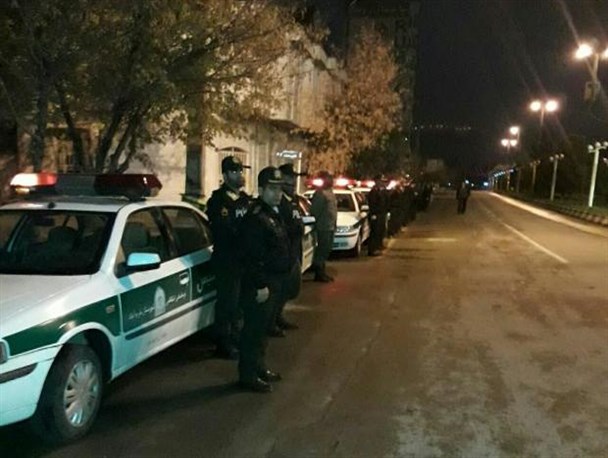 برخورد قاطع پلیس با مجرمان و هنجارشکنان/ دستگیری 10سارق تحت تعقیب در خرم آباد