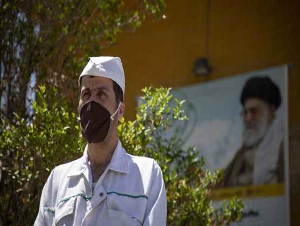 کارگران در تحقق شعار سال نقش بسزایی دارند