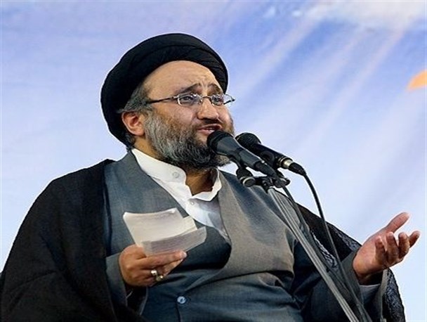 حضرت علی اکبر (ع) را باید در زیارت عاشورا شناخت/ پیامک نباید جای صله رحم را بگیرد!