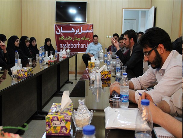 28 تشکل دانشجویی خواستار تریبون در جلسه نخبگان با رئیس جمهور شدند/ اعتراض به نحوه گزینش مدعوین در جلسه نخبگان با رئیس جمهور