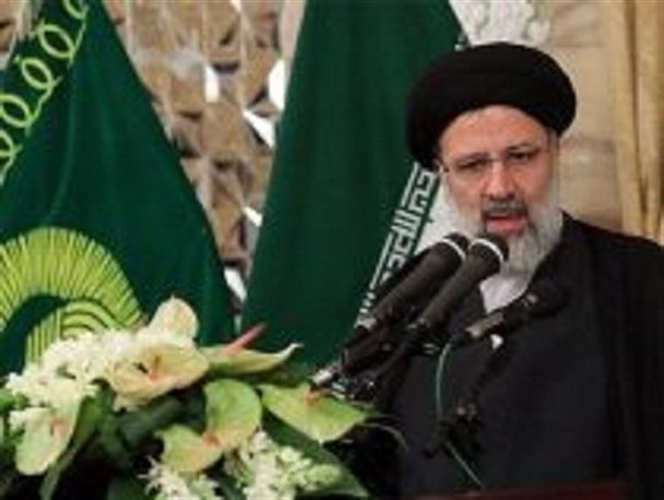دولتمردان زمینه اشتغال و رفع رکود و بیکاری در کشور را فراهم کنند/ ارتباط بدون حائل و حجاب با مردم برای همه مسئولان ضروری است