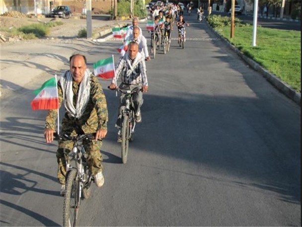 کاروان دوچرخه سواران بسیجی خوزستان به بروجرد رسیدند