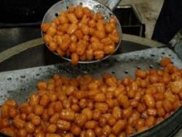 اجرای طرح نظارت بر مراکز تولید و عرضه مواد غذایی درایوان
