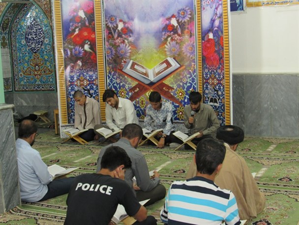 مراسم جزء خوانی و تفسیر قرآن کریم در شهرستان لنده+تصاویر