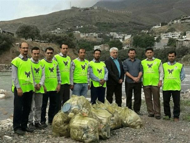 طرح آشتی با طبیعت در شهرستان رودبار برگزار شد