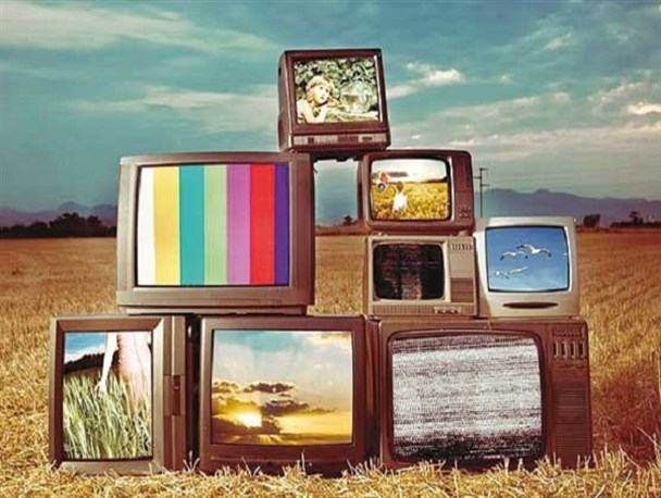 تلویزیون رمضان از تب و تاب افتاد/ تکرار و کلیشه، دست از سر تلویزیون بر نمی دارد
