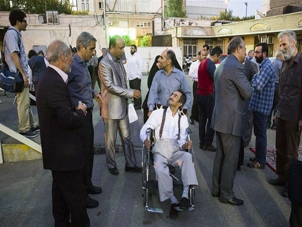 وداع با خاطره ساز قاب‌های ماندگار/ بی‌مهری به عزیز عکاس