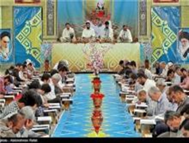 حضور قاری برجسته مصری در محفل انس با قرآن تویسرکان