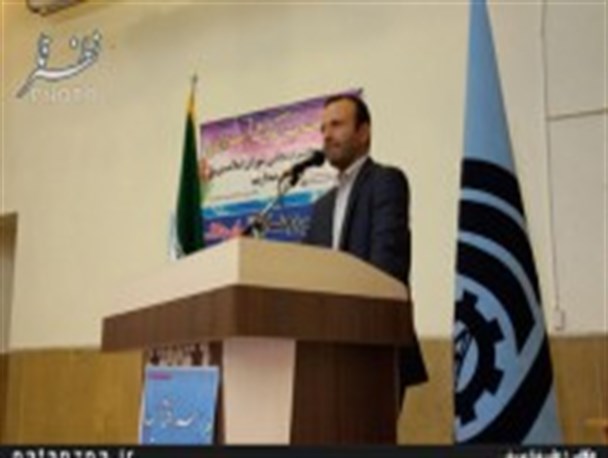 توزیع ثروت طبیعی هنوز ما را به شرایط اشتغال پایدار نرسانده است