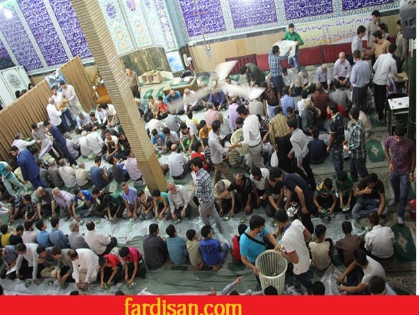 سفره ی اطعام کمیته امداد امام خمینی(ره) شهرستان فردیس در قاب تصویر