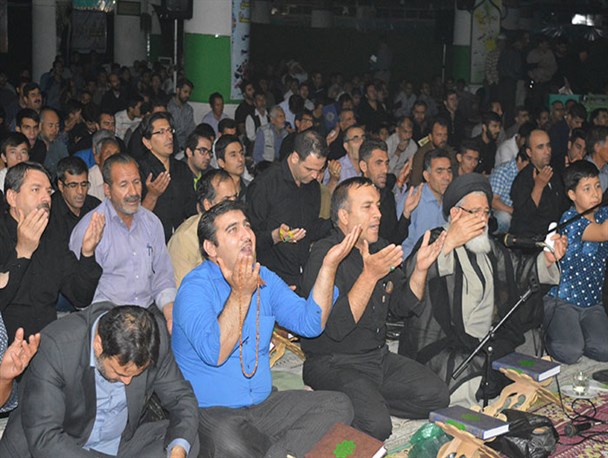 مراسم احیا شب قدر در باقرشهر برگزار شد+تصاویر