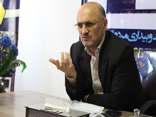 سرزنش خانواده‌ها عامل خودکشی دانش‌آموزان/حقوق معلمان ۱۰۰ درصد افزایش یافته