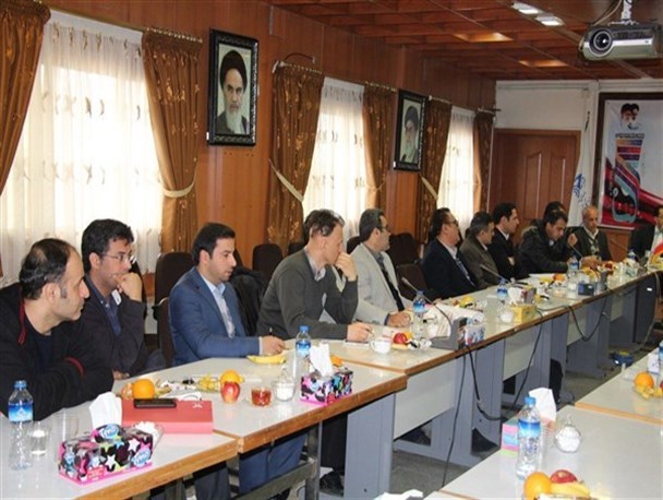 وزیر در علی آباد کتول؛ خبرنگاران در خانه!