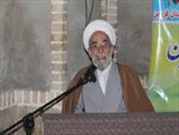 نباید اجازه داد چهره مرجعیت و بزرگان دینی خدشه‌دار شود