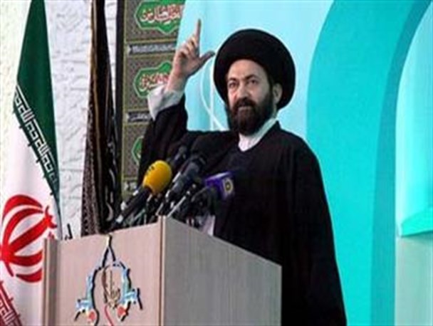 عده ای با استخدام عواطف به دروغ دلسوز مردم می‌شوند