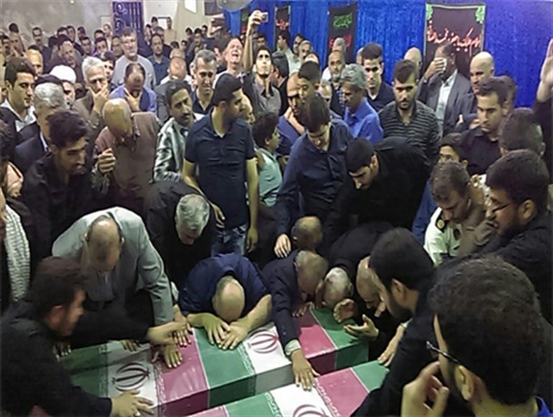 مراسم وداع با شهدای گمنام در پره سر برگزار شد