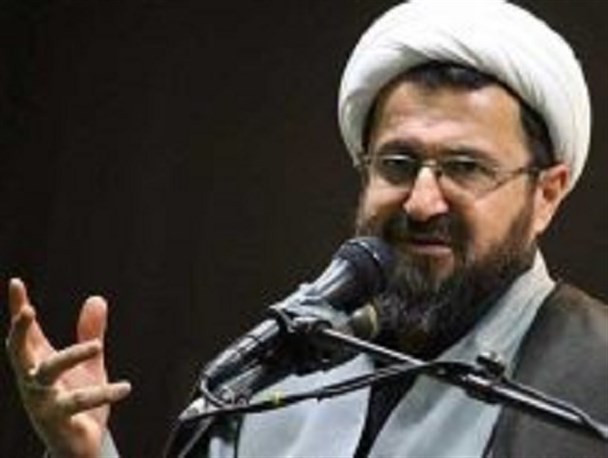 سبک زندگی سیاسی امام صادق (ع) دشمن‌شکن و وحدت‌آفرین بود/فقیهی که با حکم شرعی خود تنها حلقه محاصره را بر شیعیان تنگ‌تر می‌کند، سفیه است